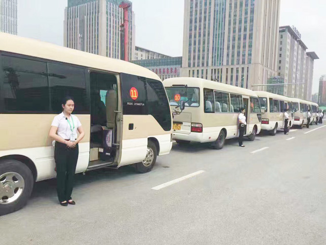 北京四季顺达租中巴车